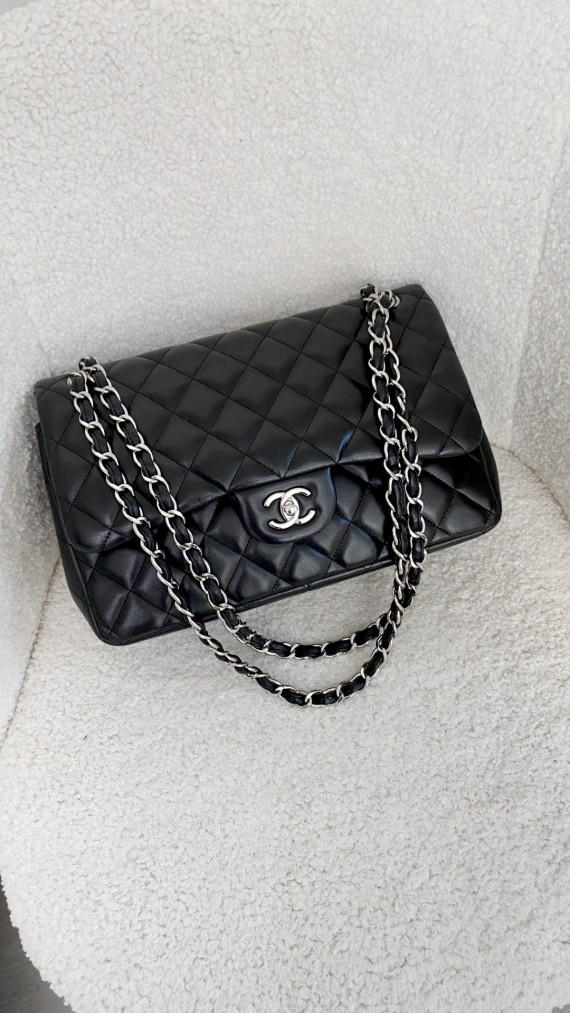 Chanel Classic Double Flap Bag Size Jumbo m. SHW