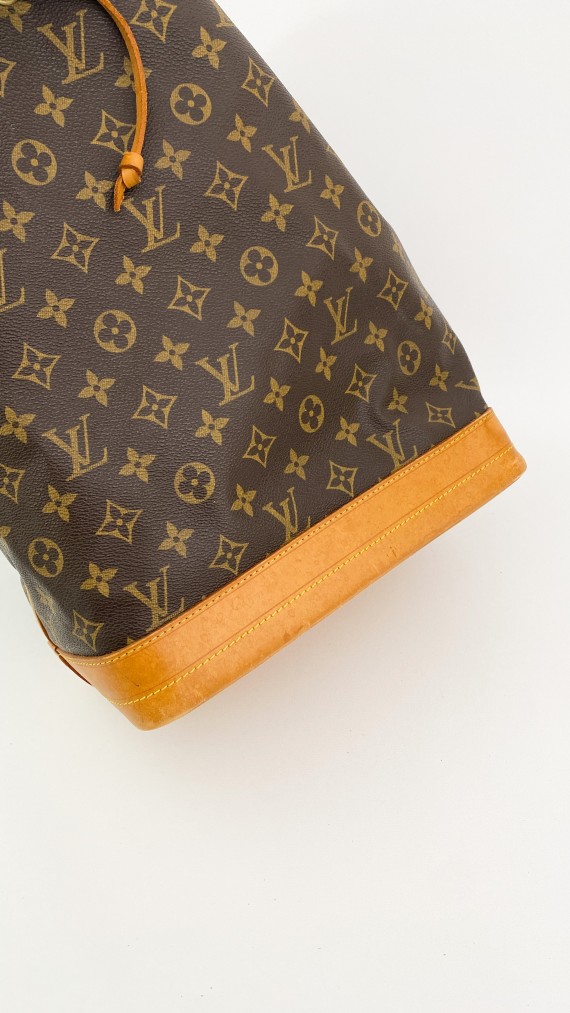 Louis Vuitton Noé GM Shoulder Bag