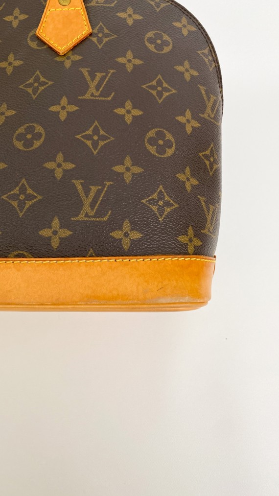 Louis Vuitton Alma PM Bag