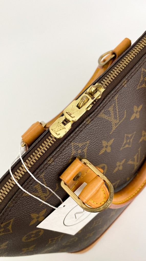 Louis Vuitton Alma PM Bag