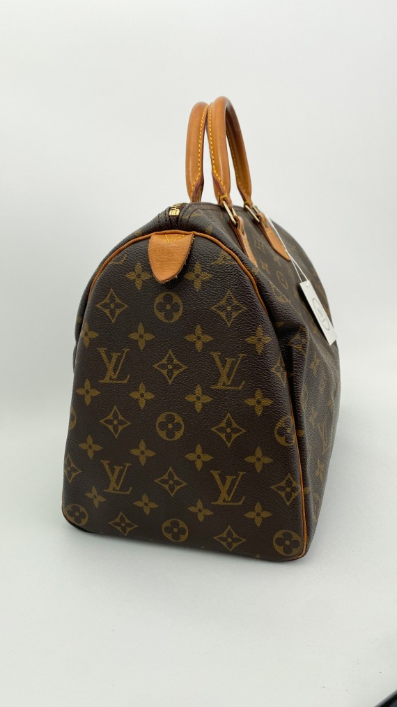 Louis Vuitton Speedy Size 35