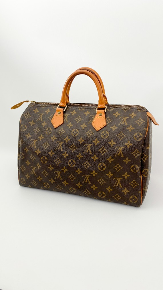 Louis Vuitton Speedy Size 35