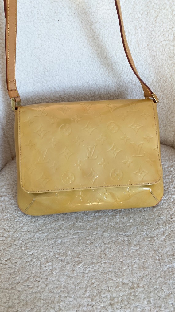 Louis Vuitton Vernis Shoulder Bag