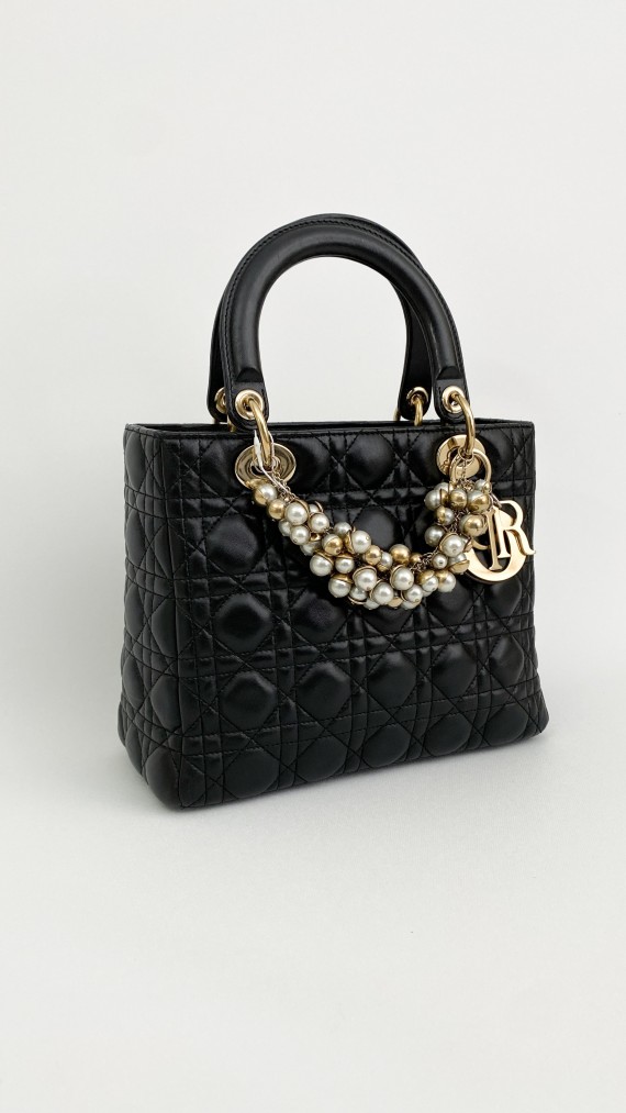 Lady Dior Medium Pearl Shoulder bag