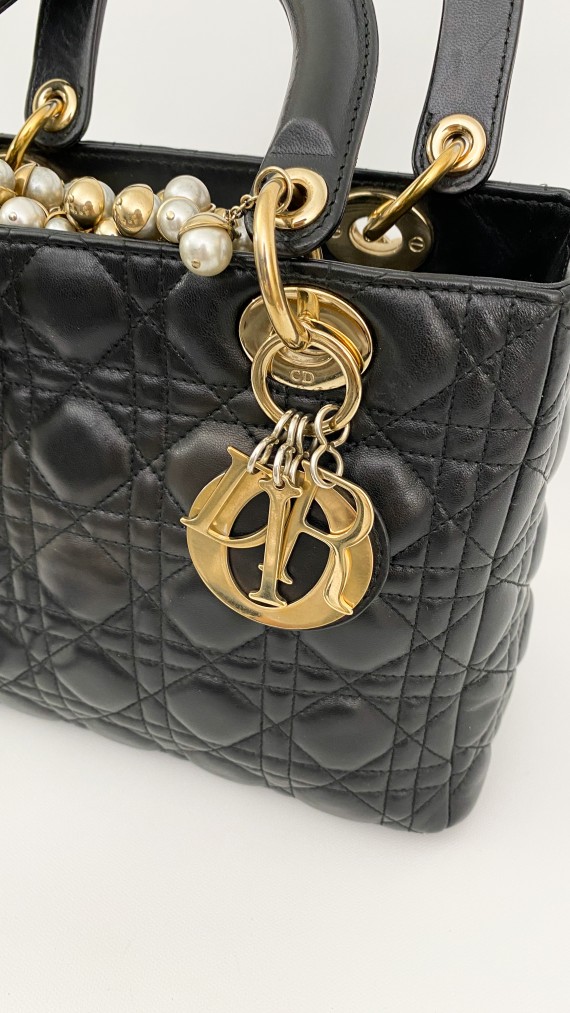 Lady Dior Medium Pearl Shoulder bag