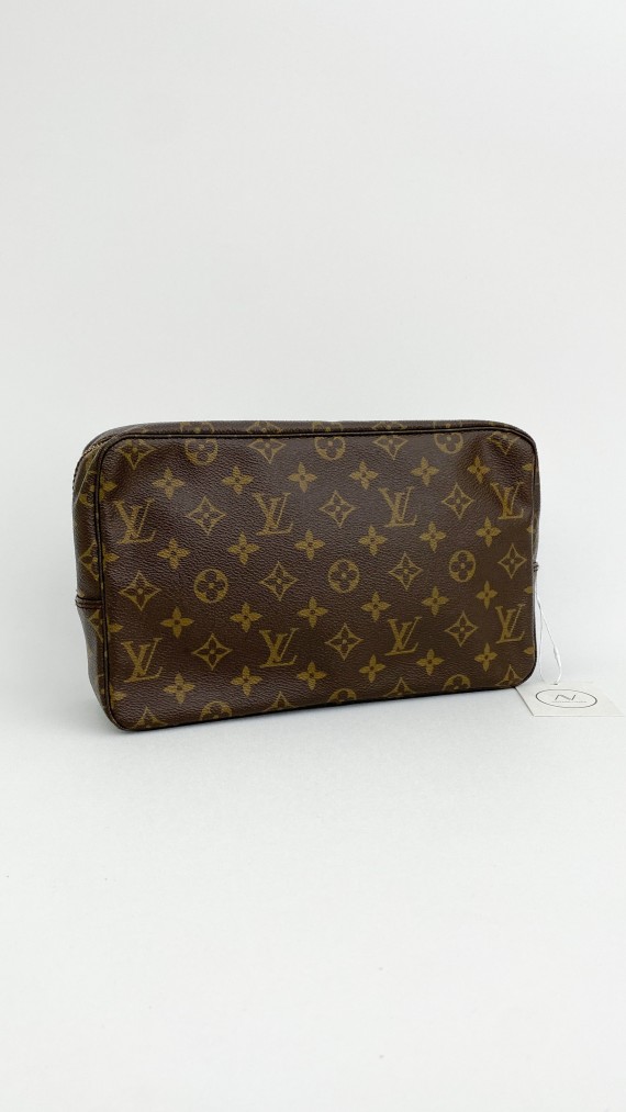 Louis Vuitton Toalett Mappe Size 28