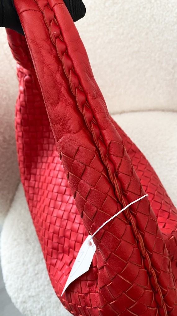 Bottega Veneta Hobo Bag Size Large