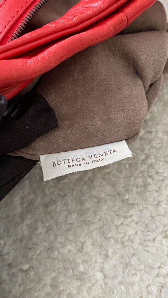 Bottega Veneta Hobo Bag Size Large