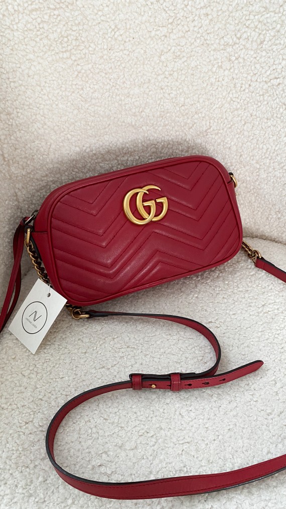 Gucci Marmont Shoulder Bag Size Small