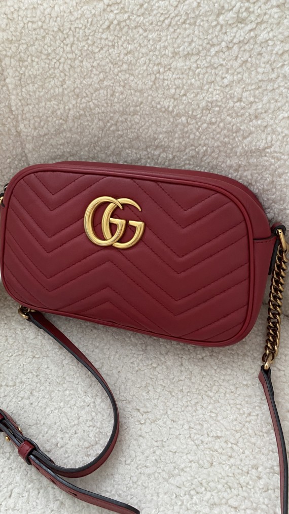 Gucci Marmont Shoulder Bag Size Small