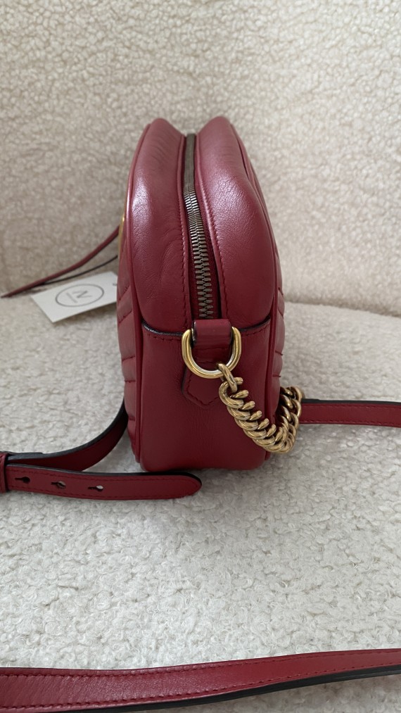 Gucci Marmont Shoulder Bag Size Small