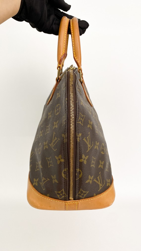 Louis Vuitton Alma PM Bag