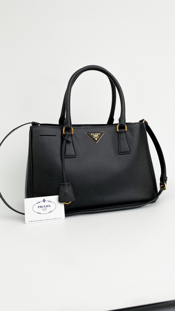 Prada Saffiano Galleria Shoulder Bag