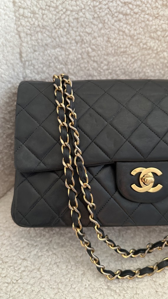 Chanel Classic Double Flap Bag Medium