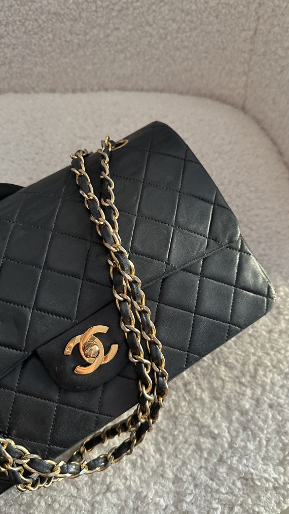 Chanel Classic Double Flap Bag Medium