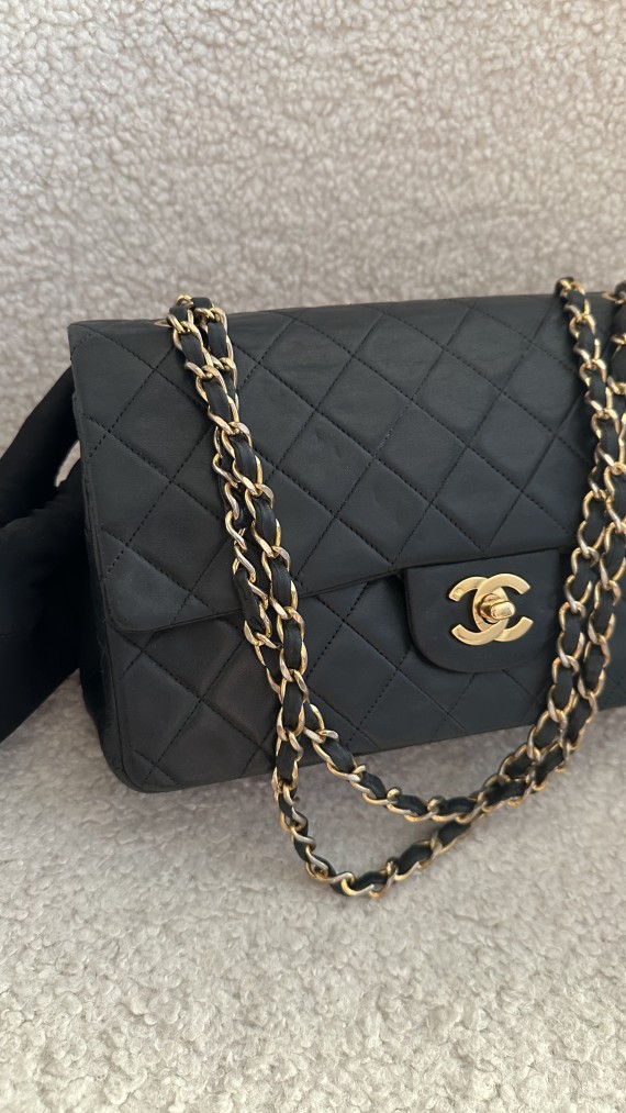 Chanel Classic Double Flap Bag Medium