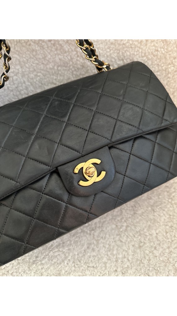 Chanel Classic Double Flap Bag Medium