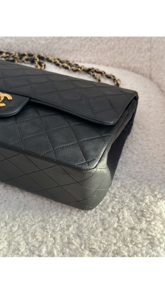 Chanel Classic Double Flap Bag Medium