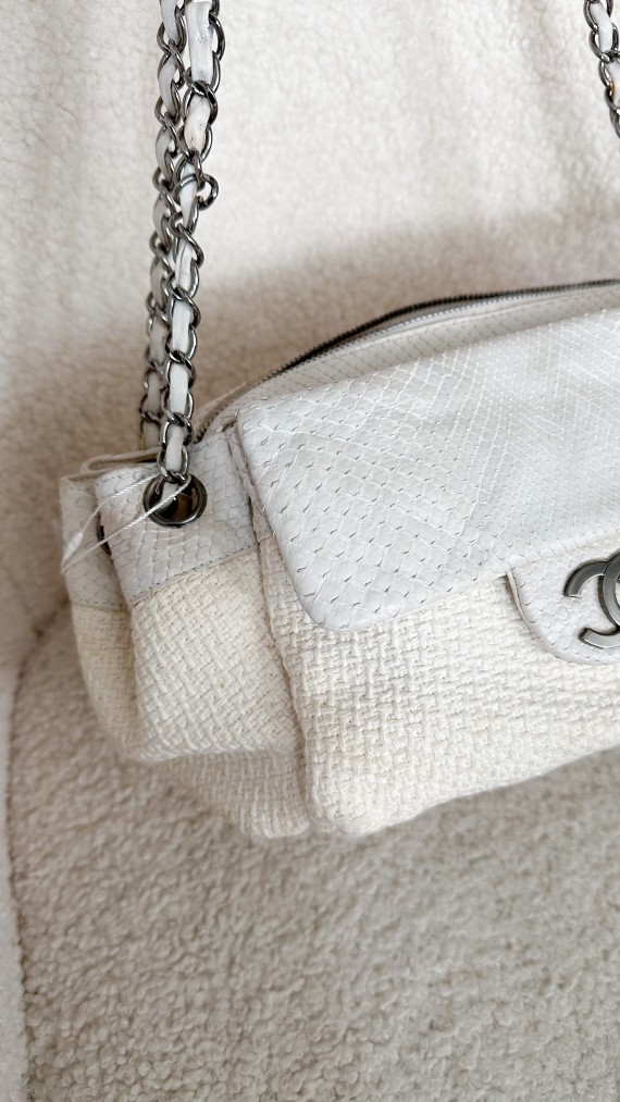 Chanel Vintage Shoulder Bag