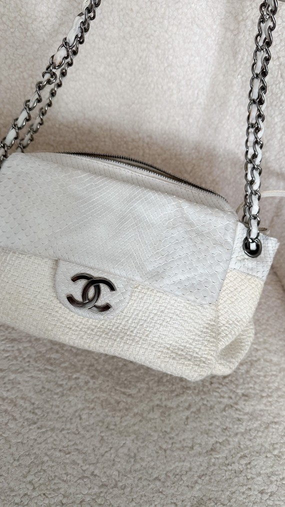 Chanel Vintage Shoulder Bag