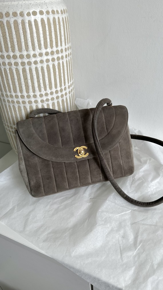 Vintage Chanel Shoulder Bag