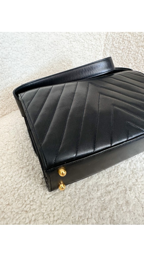 Vintage Chanel Single Bag