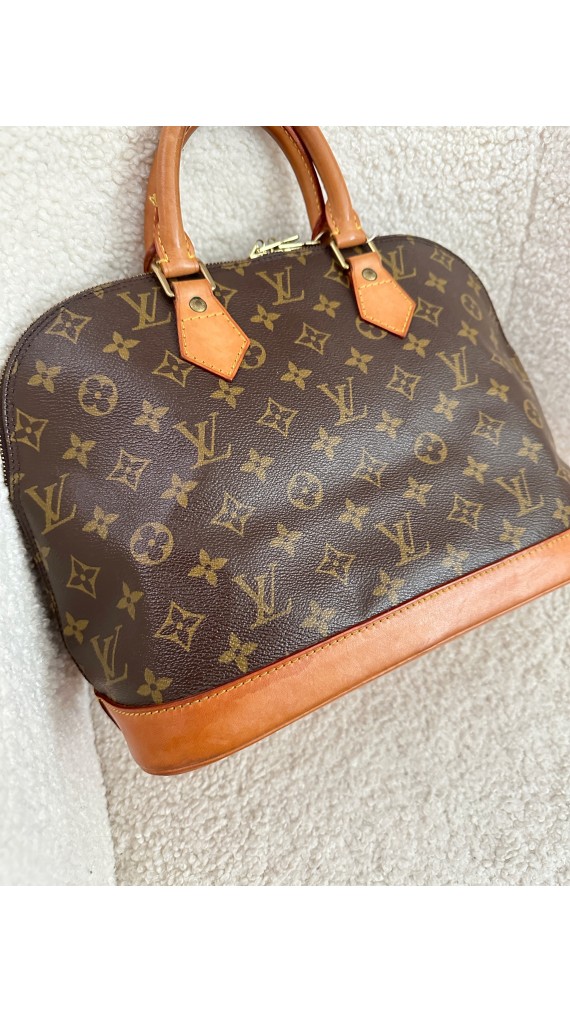 Louis Vuitton Alma PM Bag