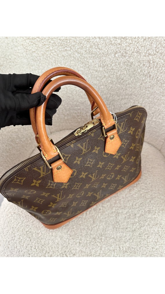 Louis Vuitton Alma PM Bag