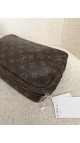 Louis Vuitton Toalettmappe Size 28