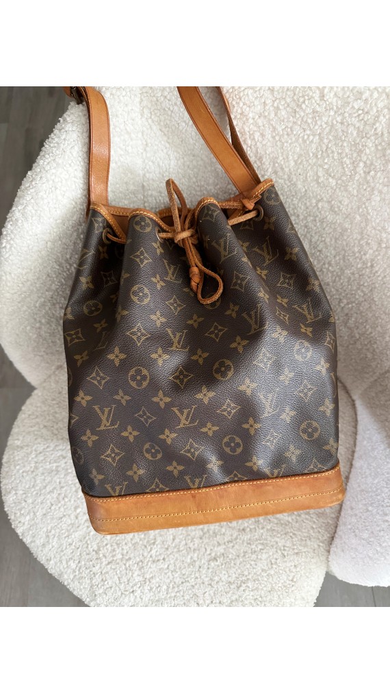 Louis Vuitton Noé GM Shoulder Bag