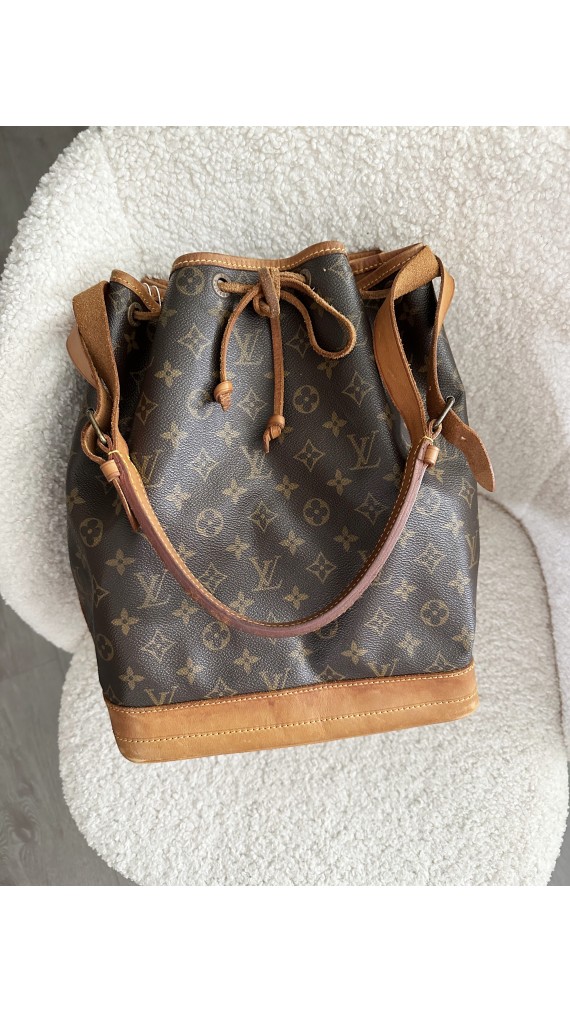 Louis Vuitton Noé GM Shoulder Bag