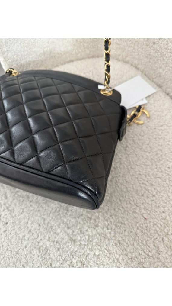 Vintage Chanel Shoulder Bag