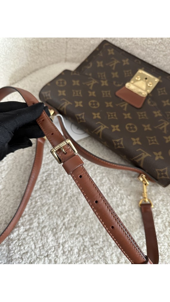 Louis Vuitton Monceau Shoulder Bag