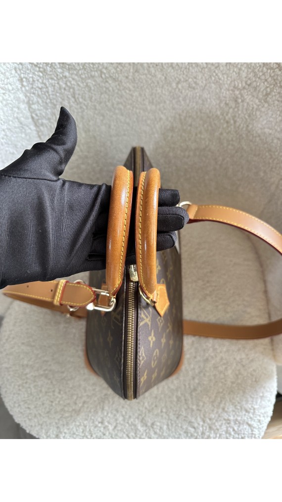 Louis Vuitton Alma PM Shoulder Bag