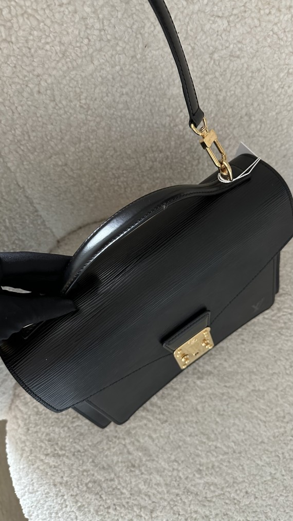 Louis Vuitton Monceau Shoulder Bag