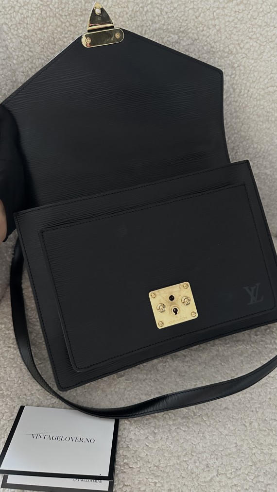 Louis Vuitton Monceau Shoulder Bag