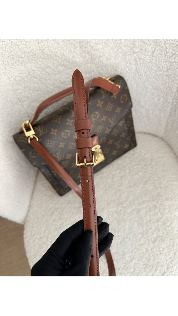 Louis Vuitton Monceau Shoulder Bag