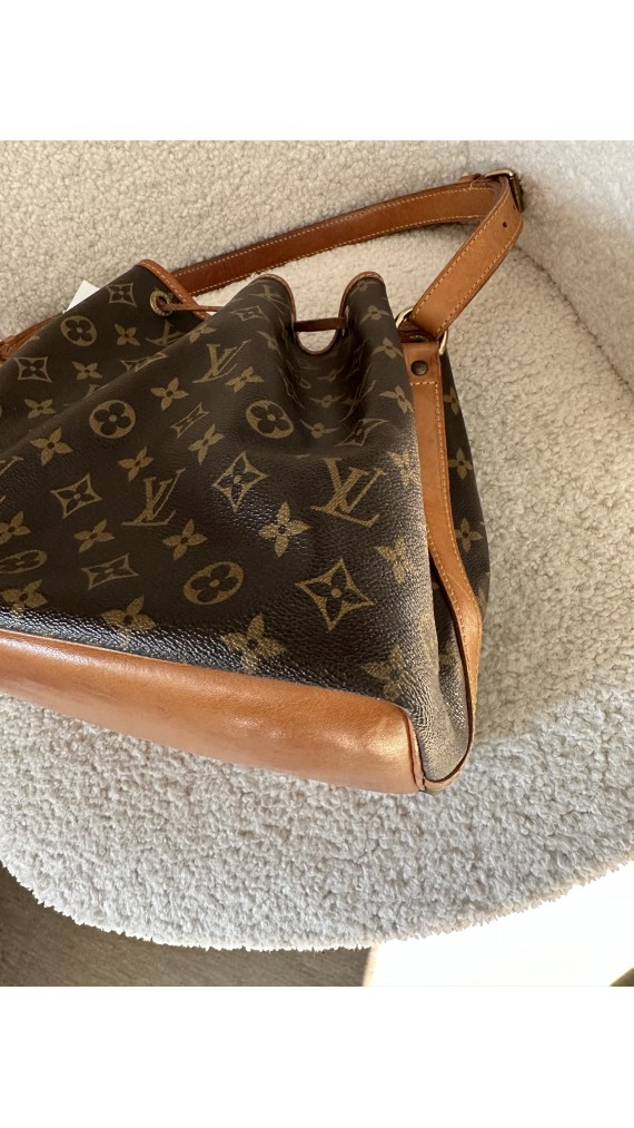 Louis Vuitton Noé Shoulder Bag