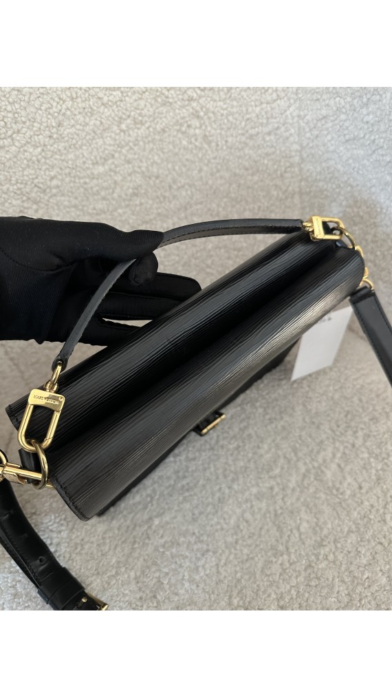 Louis Vuitton Epi Shoulder Bag