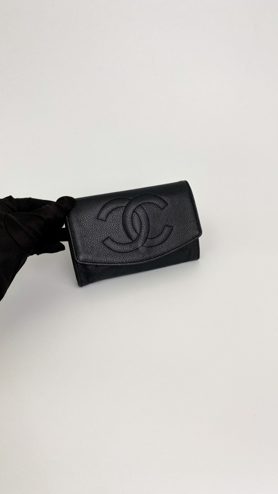 Chanel lommebok i caviar
