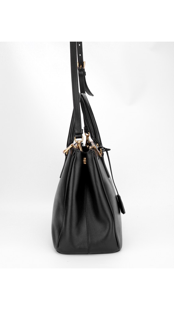 Prada Saffiano Bag Size Medium