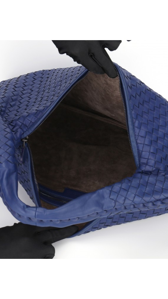 Bottega Veneta Hobo Bag Size Large