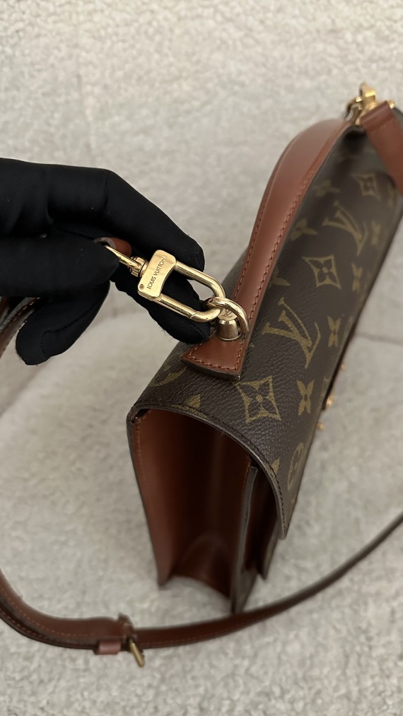 Louis Vuitton Monceau Shoulder Bag