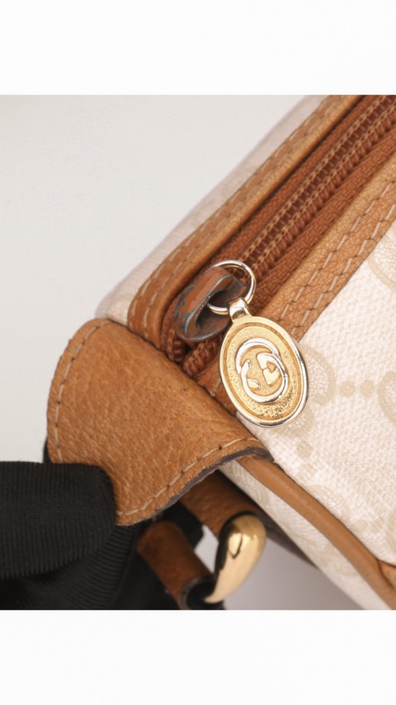 Gucci Vintage Shoulder Bag