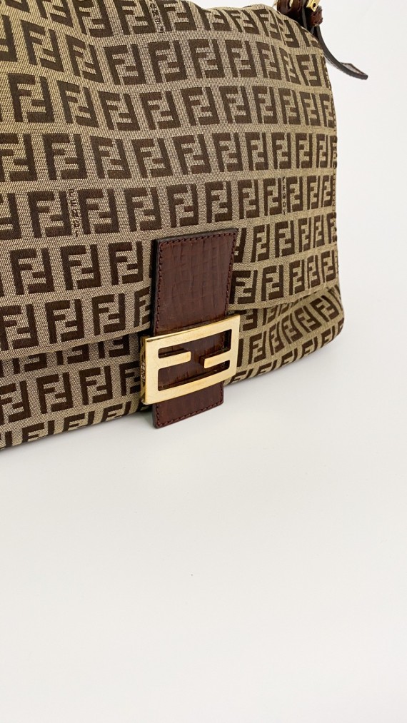 Fendi Baguette