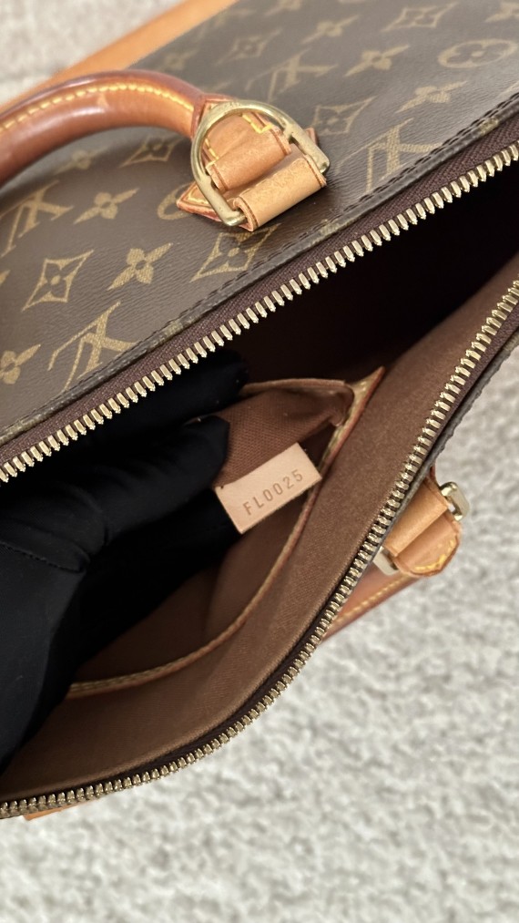 Louis Vuitton Alma PM Bag