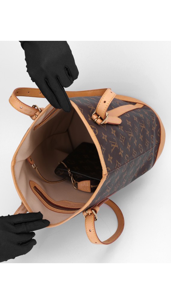 Louis Vuitton Bucket Bag m. clutch