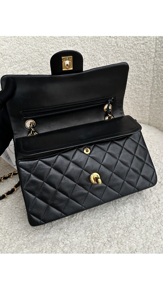 Chanel Classic Double Flap Small