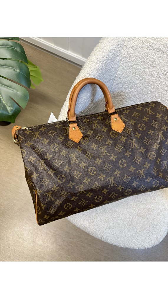 Louis Vuitton Speedy Size 40