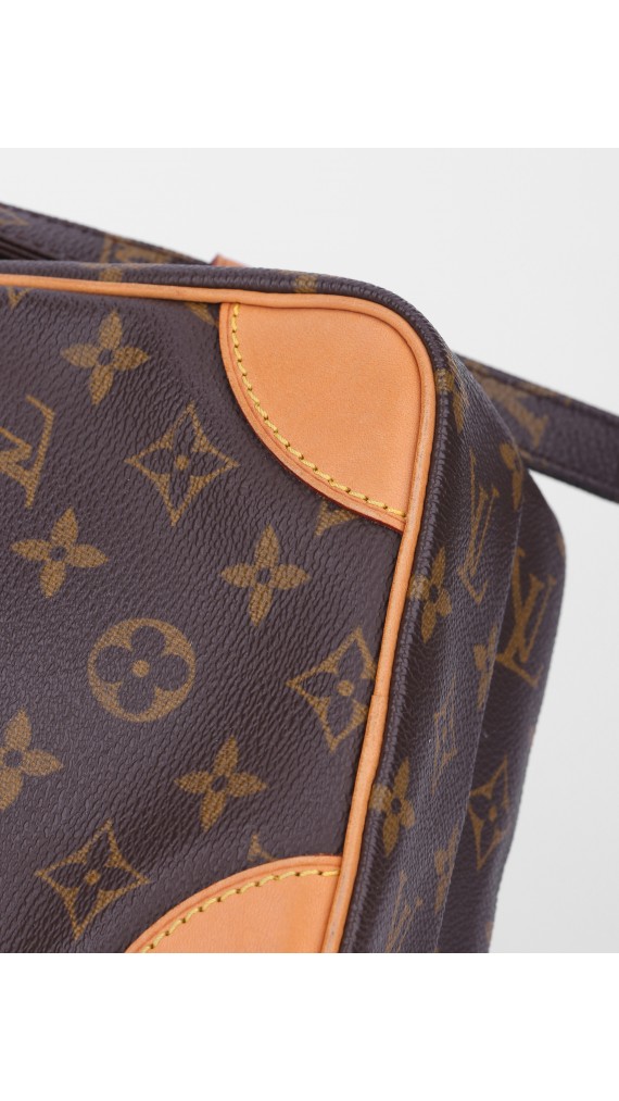 Vintage Louis Vuitton Shoulder Bag